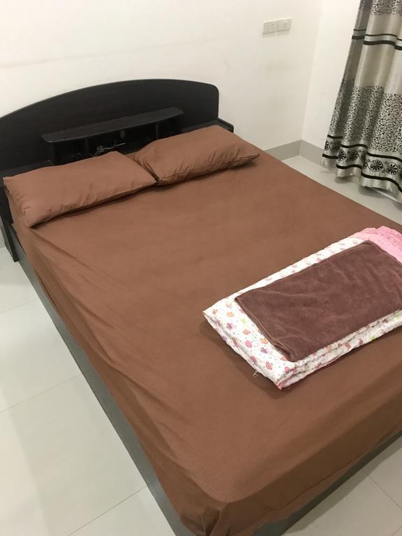 New Era Guesthouse プーケット エクステリア 写真